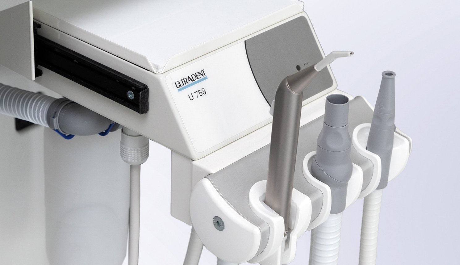 detailbild-ultradent-leonda-absaugsystem